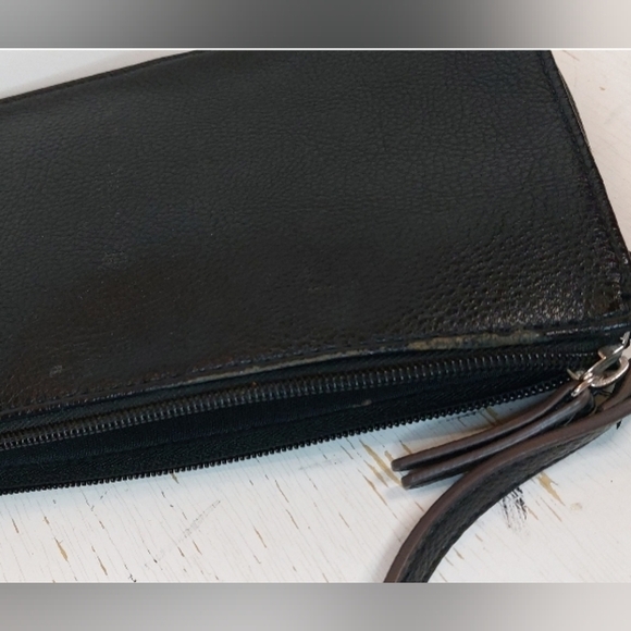 Worthington Woman Mini Purse/Wristlet Vegan Pebbled Leather Wear it Two Ways Bag - Picture 5 of 10